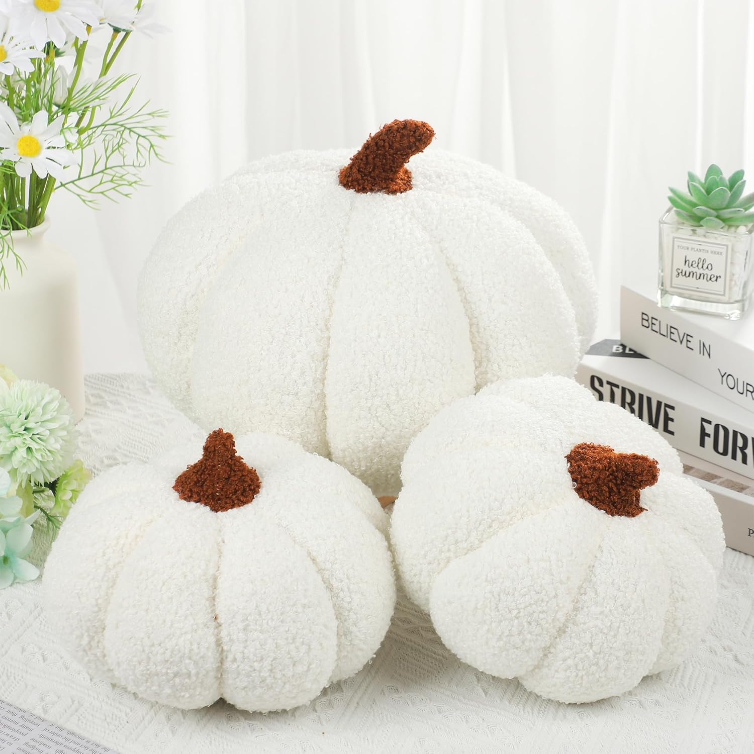 Pumpkin Pillow White